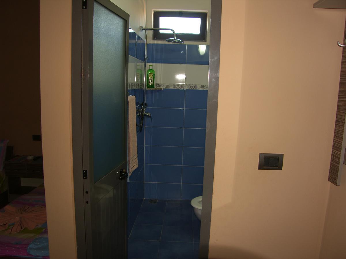 Shkodra Hotel Bagian luar foto