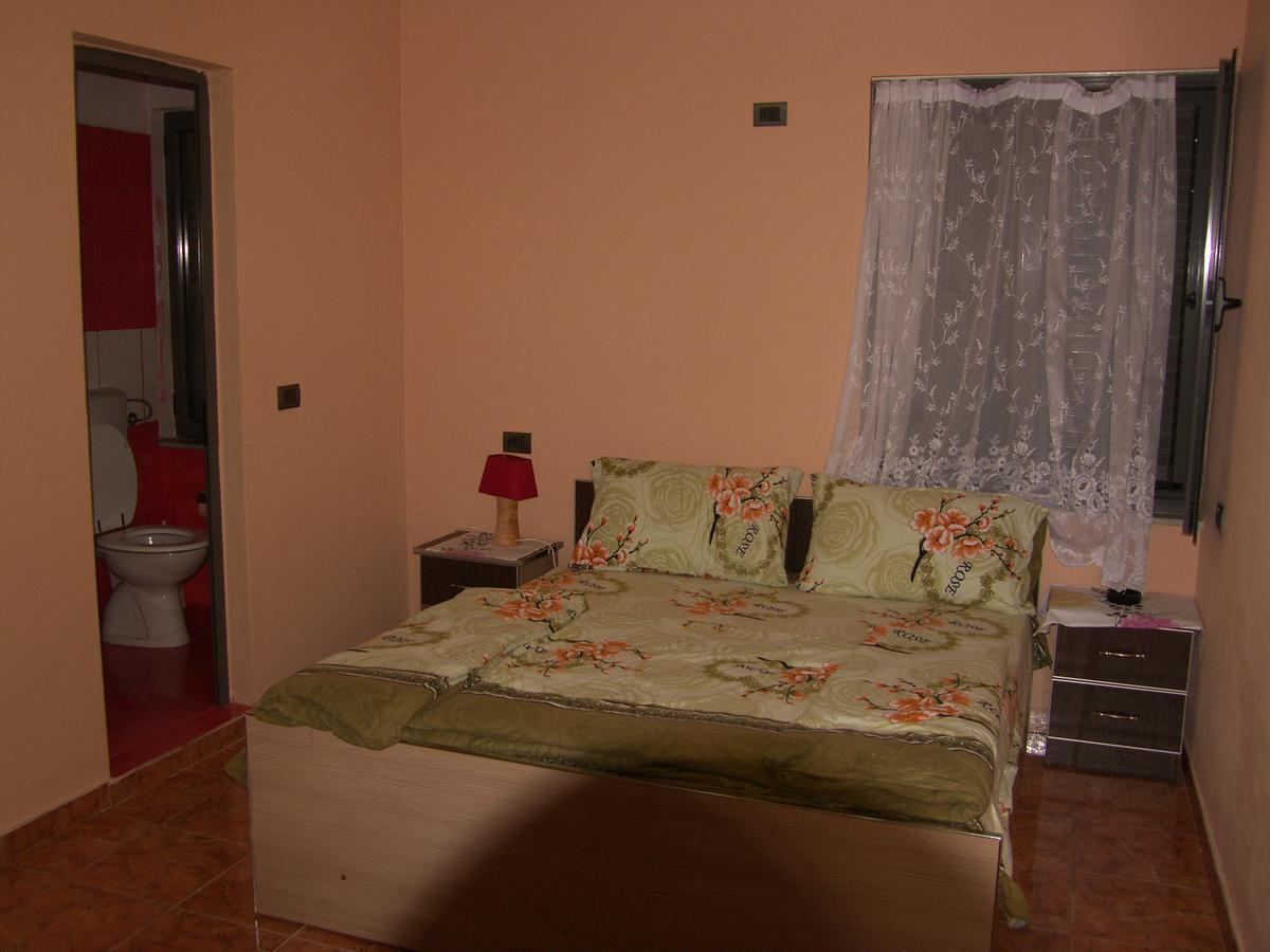 Shkodra Hotel Bagian luar foto
