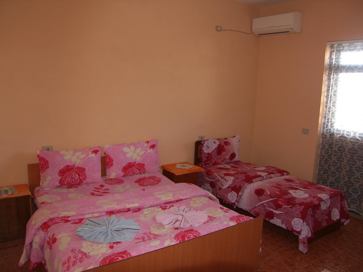 Shkodra Hotel Bagian luar foto
