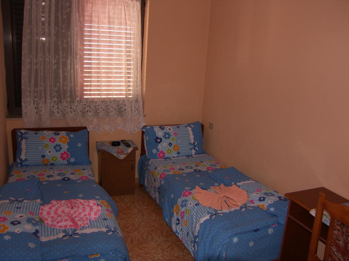 Shkodra Hotel Bagian luar foto