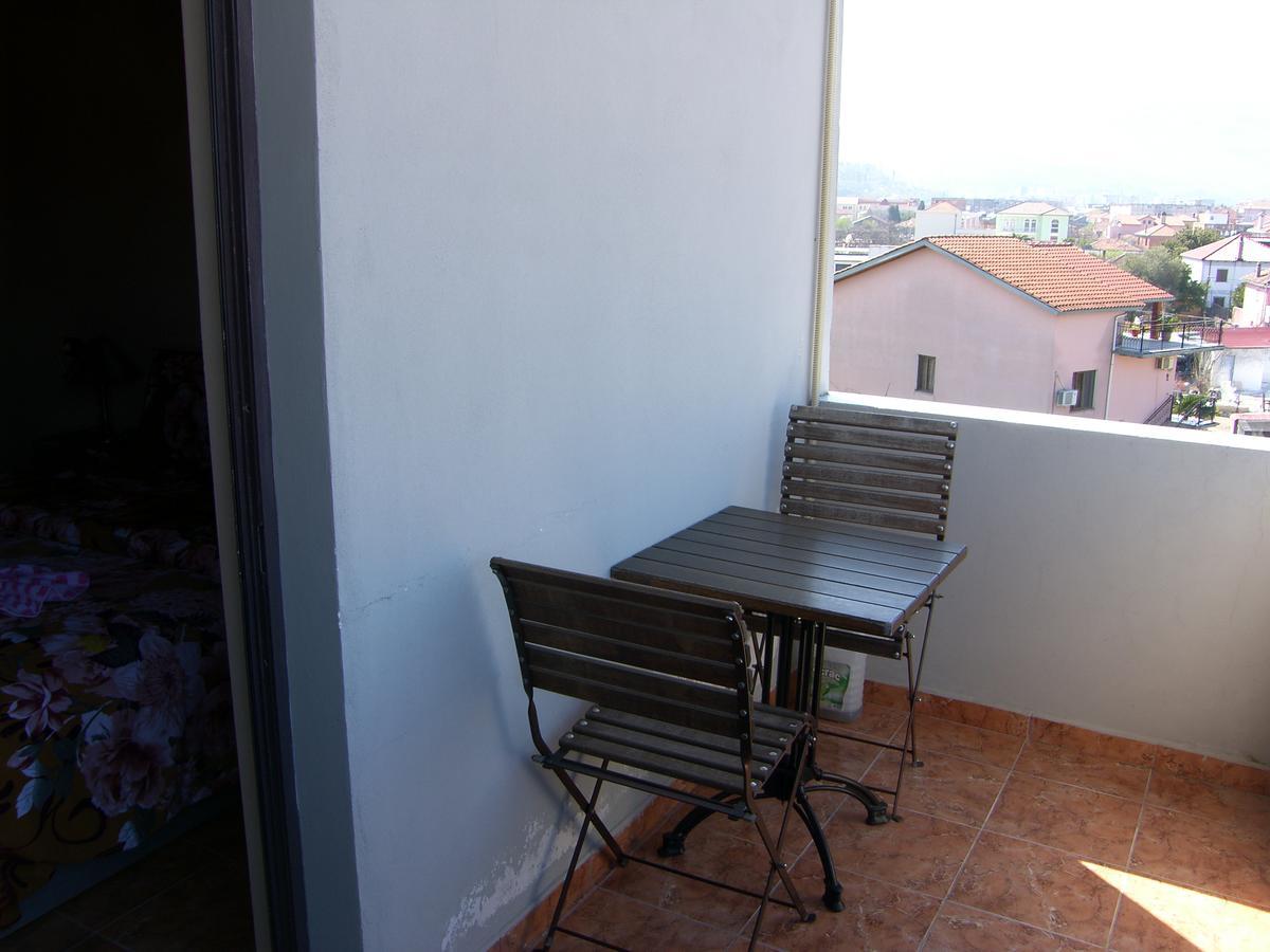 Shkodra Hotel Bagian luar foto
