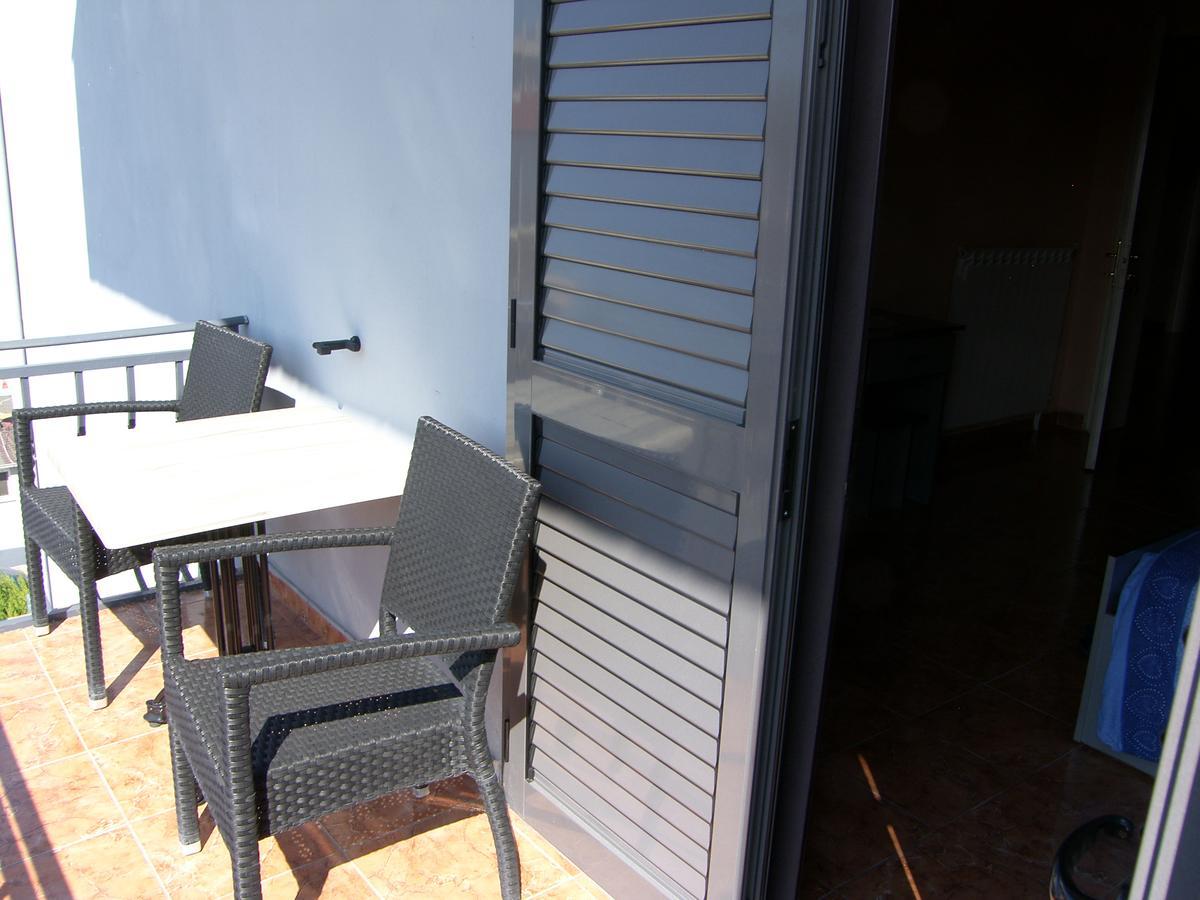 Shkodra Hotel Bagian luar foto