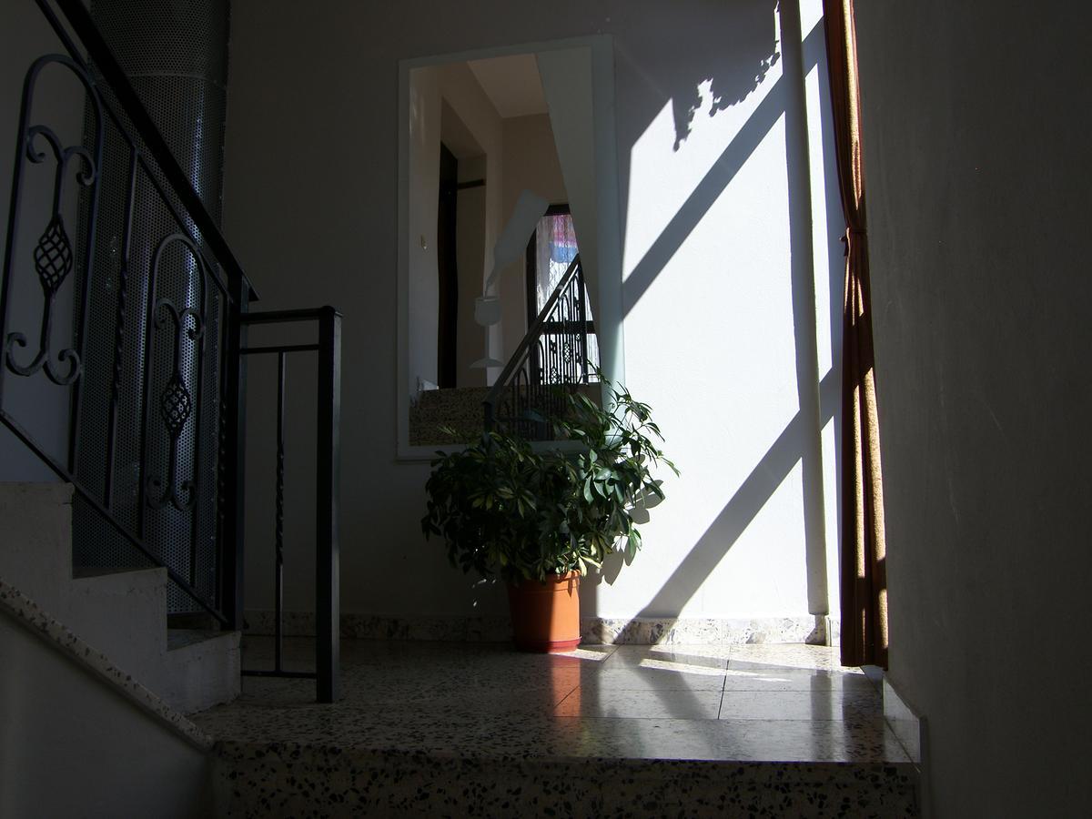 Shkodra Hotel Bagian luar foto